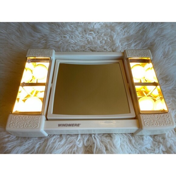 Windmere Other - VINTAGE WINDMERE MIRROR SWIVELS GO LIGHTLY TWO SIDED 3X PREOWNED